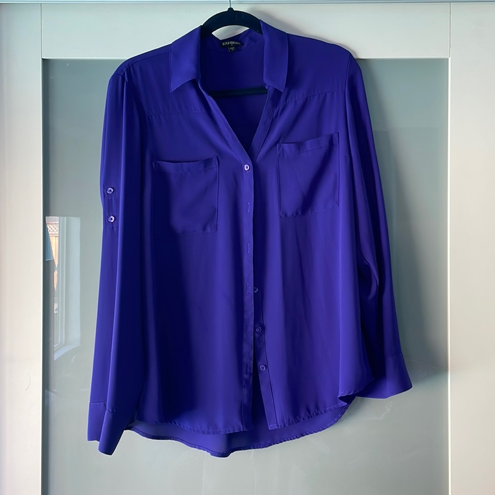 purple blouse
